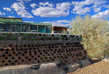 Earthship Haus